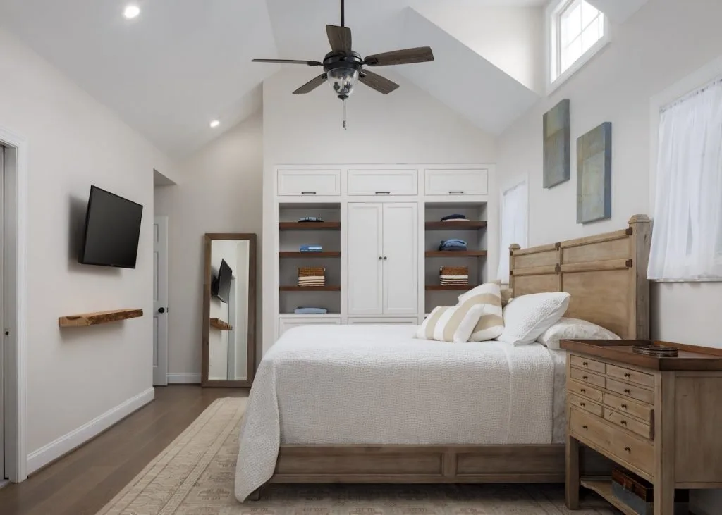 AvalonBedroomweb