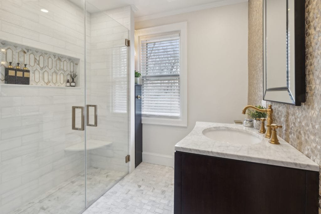 12-1412 Lovering Ave12